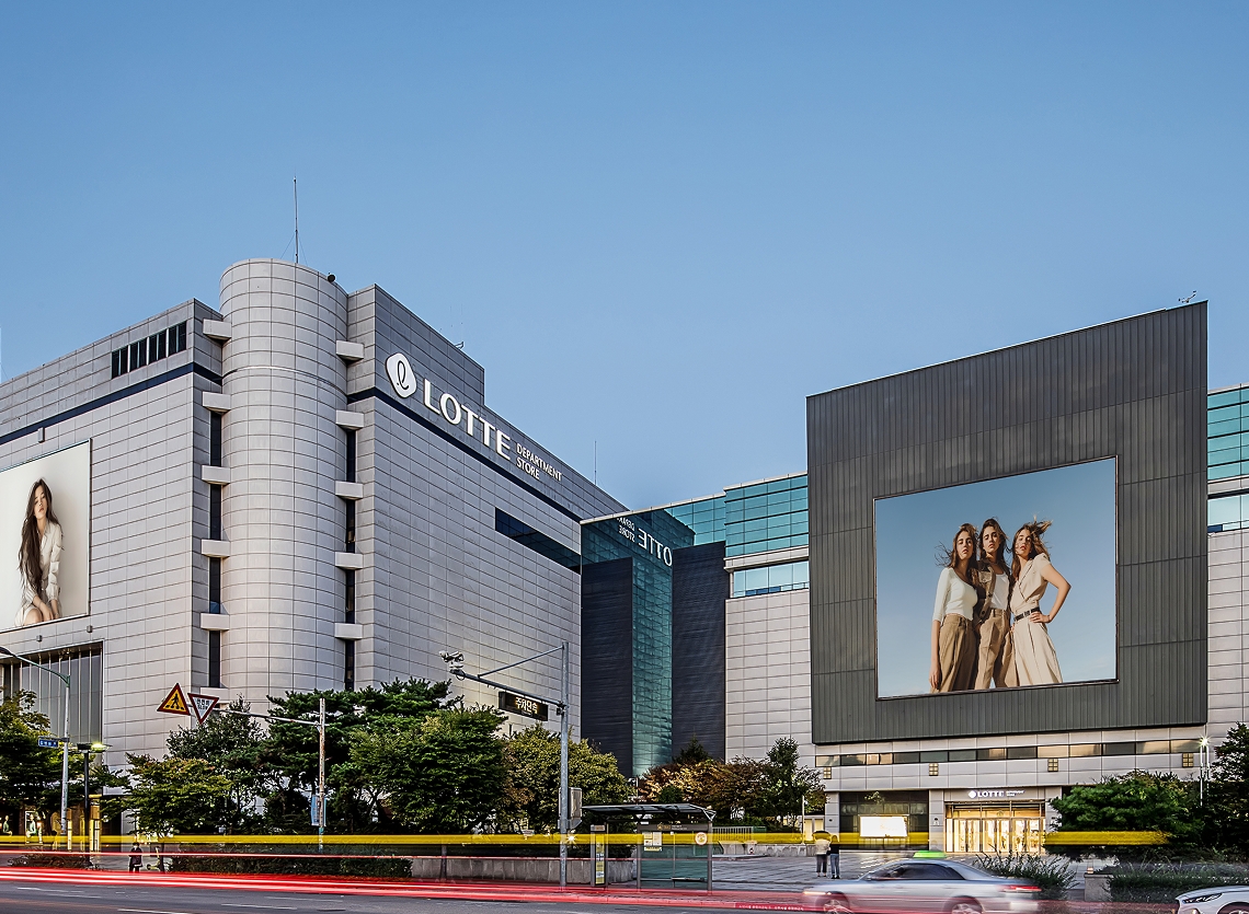 롯데백화점 인천점, '1조 클럽' 노린다... 지난해 8300억 기록 3-Image